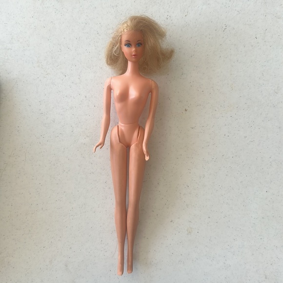 1970s Quick Curl Barbie - Picture 2 of 5
